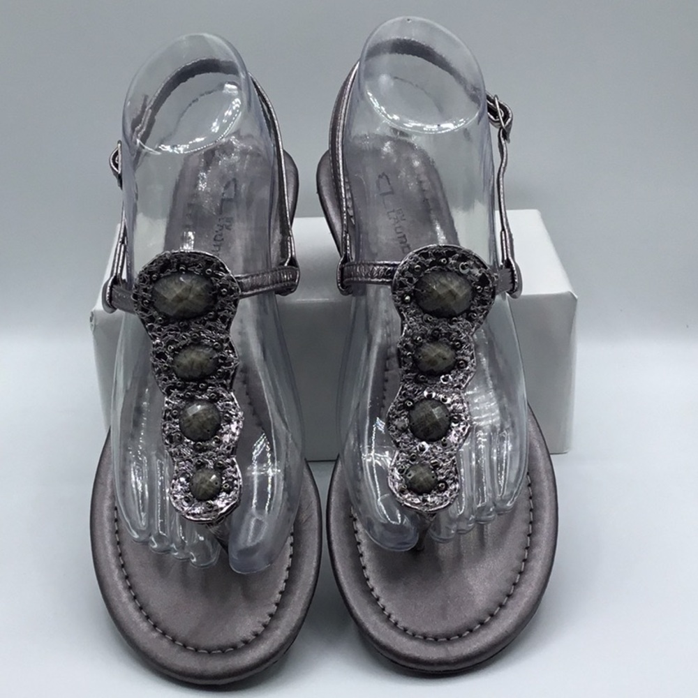 New vintage CL by laundry sandals.
